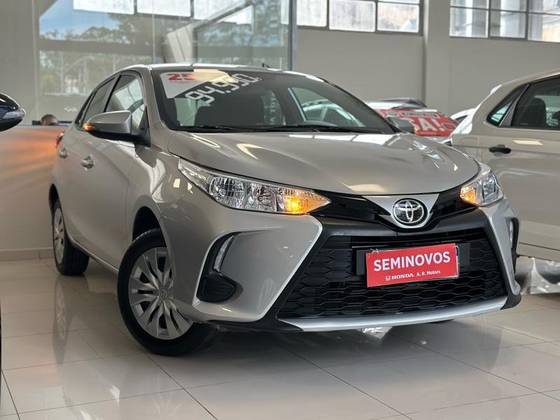 TOYOTA YARIS 1.5 16V FLEX XL MULTIDRIVE TOYOTA YARIS 1.5 16V FLEX XL MULTIDRIVE